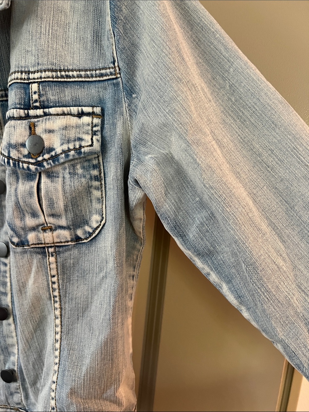 Kut from the Kloth Blue Denim Shirt Jacket - Picture 5 of 7